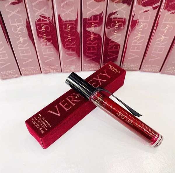 Lịch sử ra đời Victoria's Secret Very Sexy 2018